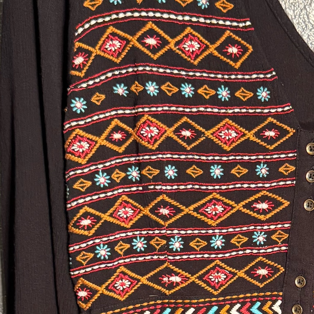 Shyanne Multicolor Embroidered Long Sleeve Dress - Picture 5 of 5